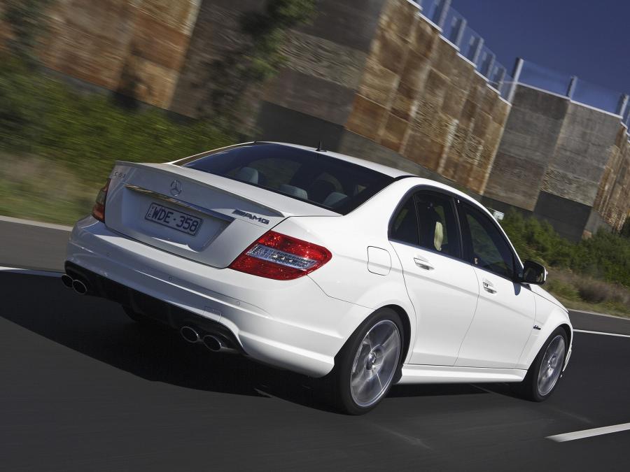  Mercedes-Benz C63 AMG 2008 года  (AU) (фото 9 из 23)